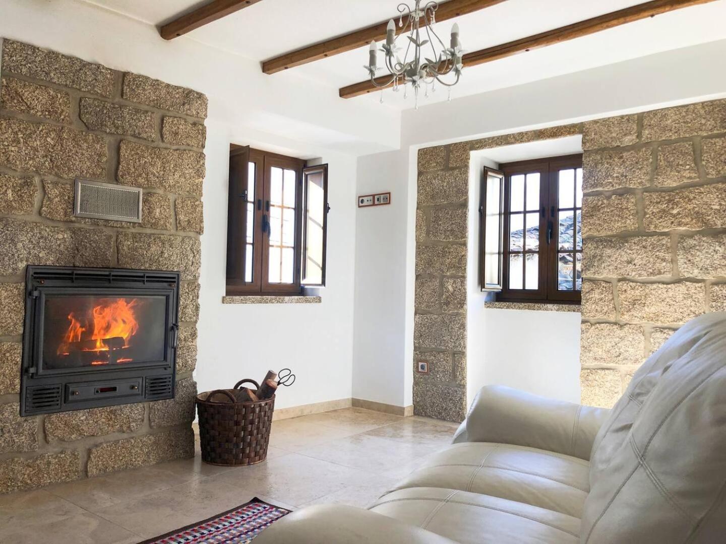 Laje House Fireplace Entire House Wifi Fundão Εξωτερικό φωτογραφία
